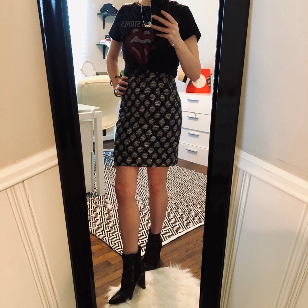 Embroidered Patterned Skirt